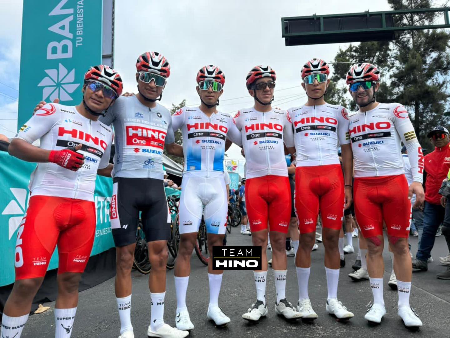 Equipo Hino cycling team